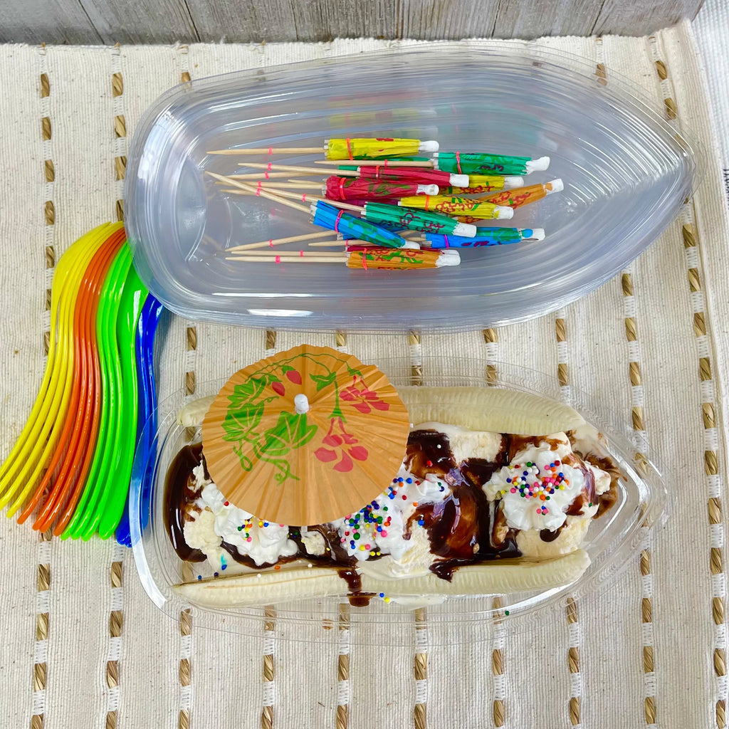 16 Pk Clear Plastic Banana Split Boats with Spoons and Umbrellas N463554