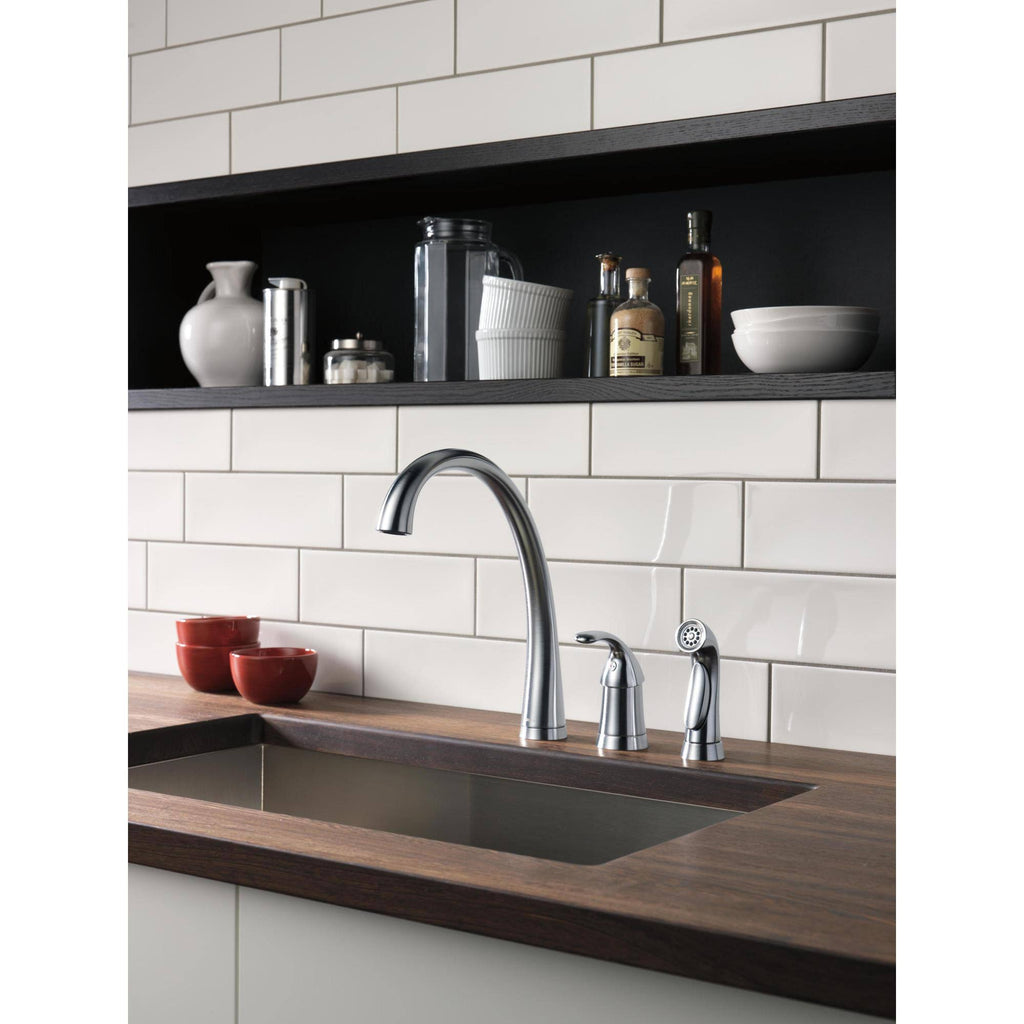 Chrome Single Handle Kitchen Faucet with Spray X23809