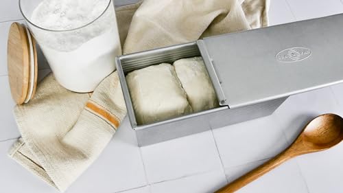 Nonstick Pullman Loaf Pan with Cover, 13 x 4 inch, Aluminized Steel L441387