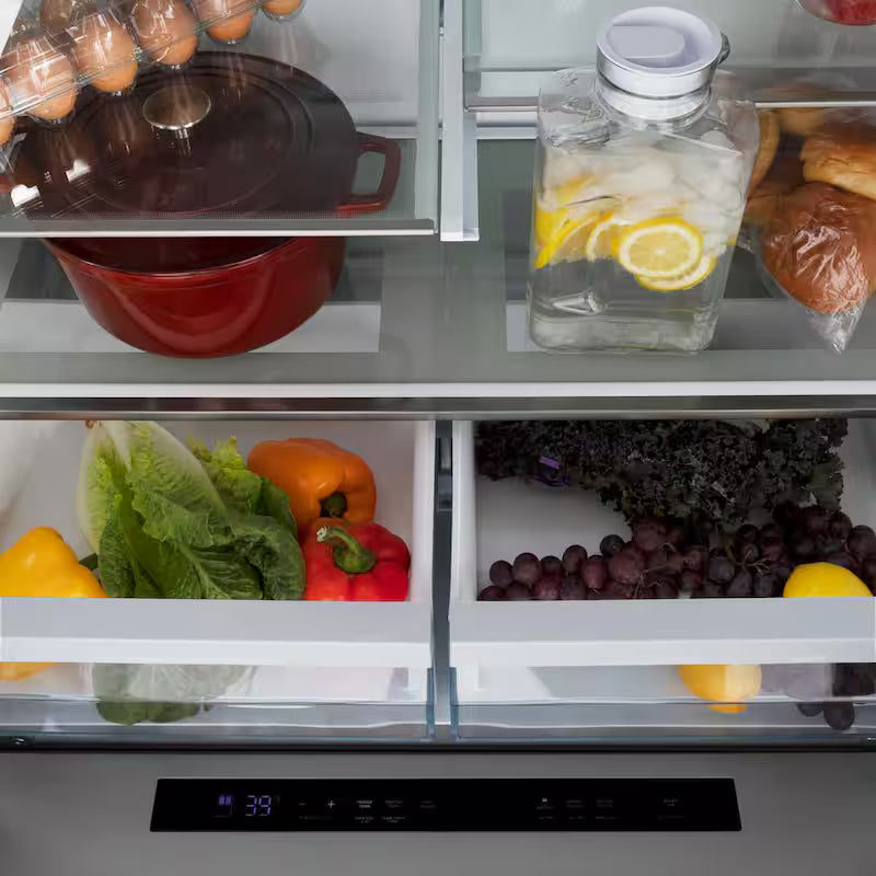 4-Door French Door Refrigerator with Ice and Water Dispenser F92642
