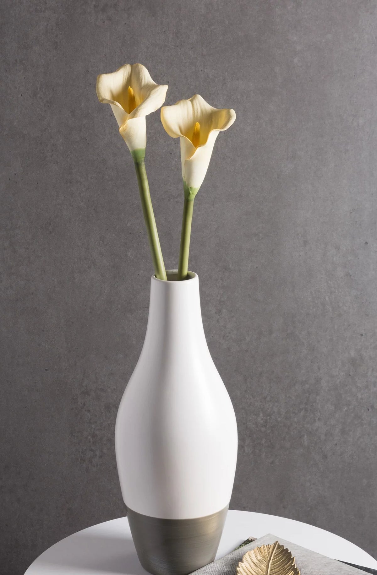 Set of 3 White Artificial Calla Lilies 26" O235