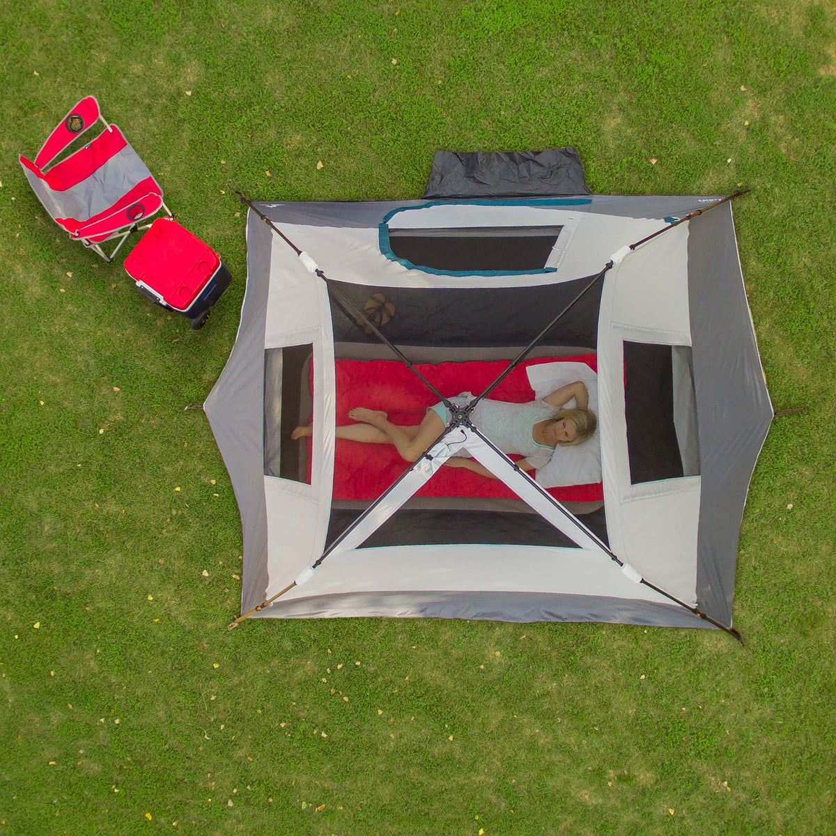 6-Person Instant Cabin Tent with LED Light U546379