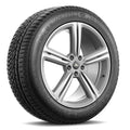 High Performance Tire 235/40R18/XL 95V S52550