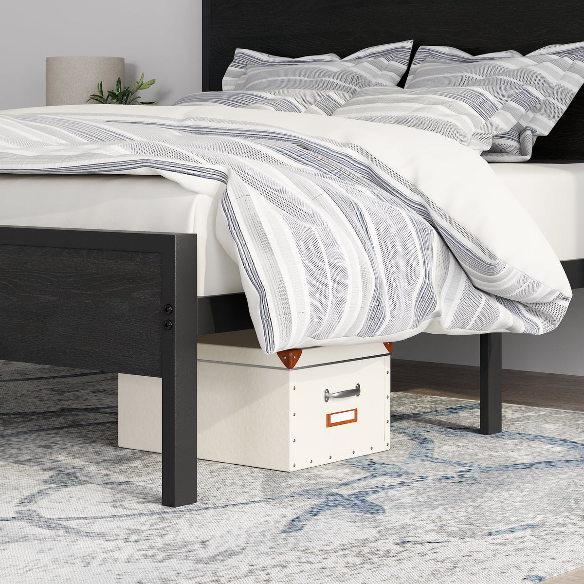 Full Size Heavy Duty Bed Frame with Black Oak Headboard J213894